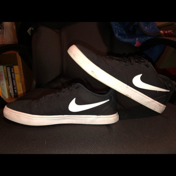 nike canvas
